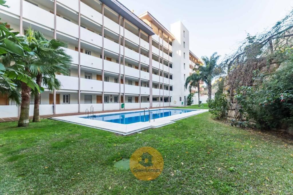 Apartamento Apartamento con amplia terraza en Fuengirola Exterior foto
